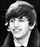 Ringo Starr était le batteur des Beatles.