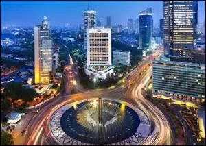 La capitale de l'Indonésie, Jakarta, est située sur l'île de Java.