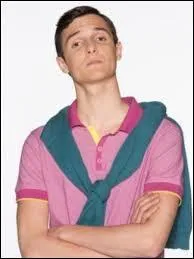 Il a avoué qu'il était homosexuel, comment s'appelle-t-il ?