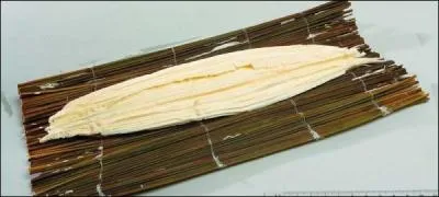 Normalement, là, vous vous attendez à du fromage, non ? Et bien, ce qui suit est bien un laitage et vous n'en trouverez qu'en Aunis, je vous l'assure ! Qu'est-ce ?