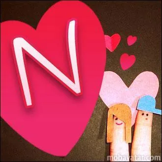 Mon premier peut être de nerfs, économique ou du logement. Chaque premier janvier, on fête mon second. S'il est astral, mon troisième représente l'aspect du ciel au moment de notre naissance. Mon tout est une fleur !