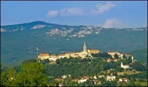 De quel pays la péninsule de l'Istrie fait-elle partie ?