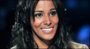 Quelle année voit la sortie de "Elle" ?