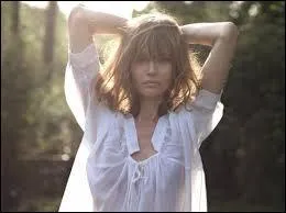 Laquelle de ces chansons a été chantée par Axelle Red ?