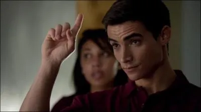 Qui est Liam ? (saison 6)