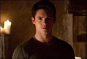 Avec qui Jeremy n'est-il pas sorti ?