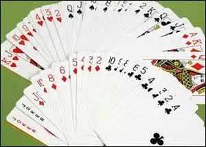 Pourquoi y a-t-il 52 cartes dans un jeu ?