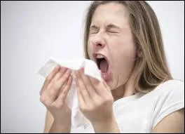 Pourquoi dit-on "à tes souhaits" à quelqu'un qui éternue ?