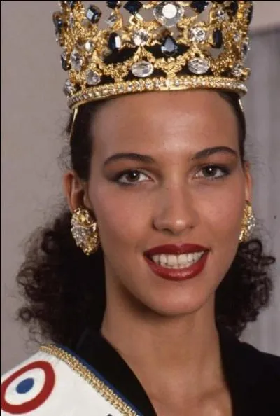 Miss France 1992, elle est finaliste à Miss Europe la même année, c'est :