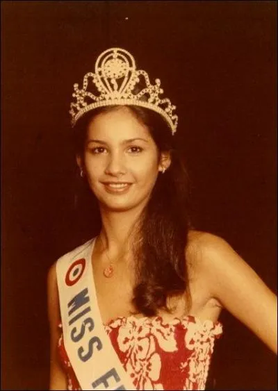 Élue en 1978, cette jeune calédonienne préfère retourner sur son île plutôt que d'assumer son rôle de Miss France en métropole. Comment s'appelle-t-elle ?