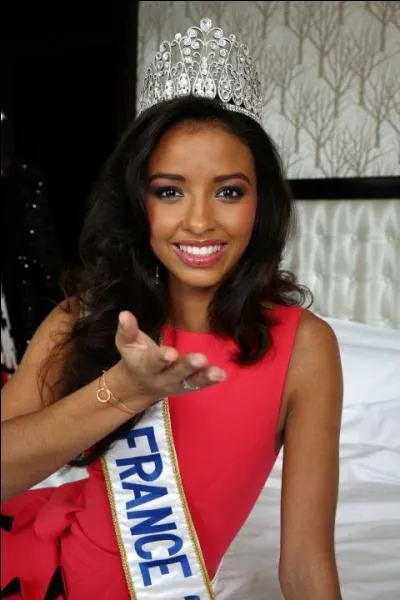 Cette métisse franco-béninoise a été élue en 2014. Qui est-elle ?