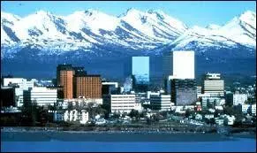 S'il est minuit à New York, quelle heure est-il à Anchorage ?