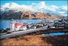 Lequel de ces archipels fait partie de l'Alaska ?