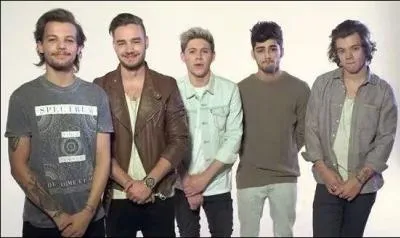 Comment s'appelle leur styliste ?