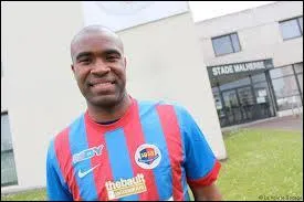 Qui est cet attaquant du SM Caen ?