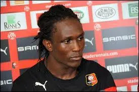 Qui est cet attaquant du Stade rennais ?