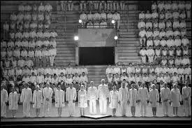 Qui est élargi(e) au final ?