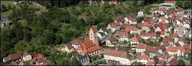 La ville de Wattwiller, connue pour son eau minérale, se situe en région ...