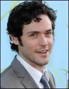 Qui est Gideon Wallace ?