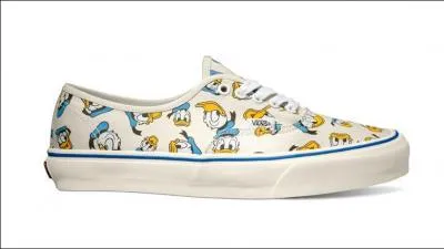 Quel héros de Disney a sa tête imprimée sur ces Vans ?