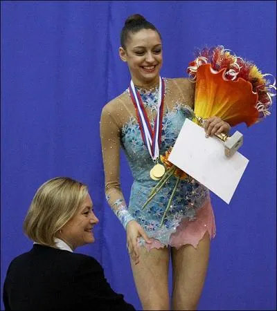 Comment s'appelle cette russe ?