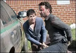 Rick s'enfuit. Va-t-il finalement sauver Shane ?