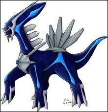 Il peut contrôler le temps. Les mythes de Sinnoh en parlent comme d'une divinité ancienne. On dit que le temps s'est mis en mouvement à sa naissance.