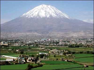 Ça fait maintenant quelques années que David est retourné chez lui à Arequipa ; dans quel pays ?