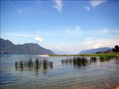 Dans quel département se situe le lac du Bourget qui est le plus grand lac naturel d'origine glaciaire de France ?