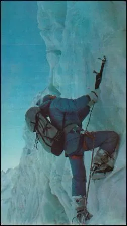 Spécialiste des ascensions hivernales en solitaire, il est le premier à gravir les 3 grandes faces nord des Alpes en hiver et en solitaire :