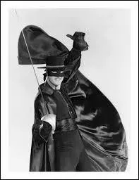 Où se déroulent les aventures de Zorro, justicier masqué tout de noir vêtu et fine lame incontestable ?