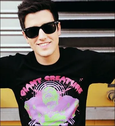 Comment s'appelle ce personnage ?