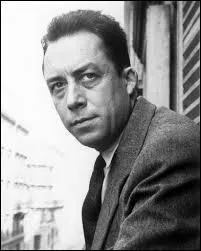 Albert Camus est né au Maroc.