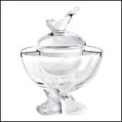 Cet objet splendide, �uvre de la cristallerie Lalique, vaut 2950 euros&nbsp; ! A votre avis, qu'abrite cet objet de luxe&nbsp; ?