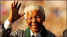 Comment s'appelle sa première femme ?