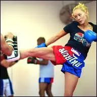 Outre le kick-boxing américain, laquelle de ces versions est reconnue et existe officiellement ?