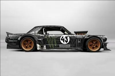 La dernière voiture de gymkhana de Ken block est une :
