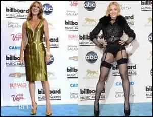 Parmi ces deux chanteuses, laquelle a 5 frères et surs ?