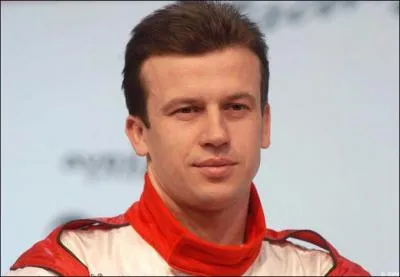 Le dernier pilote français à avoir gagné une course est ----.