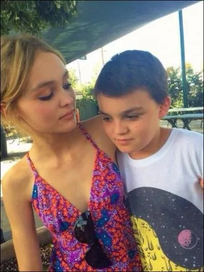 Comment s'appelle ses 2 enfants ?