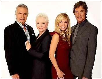 Lequel de ces personnages appartient à la famille Logan ?