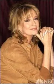 Laquelle de ces femmes est la mère de Billy ?