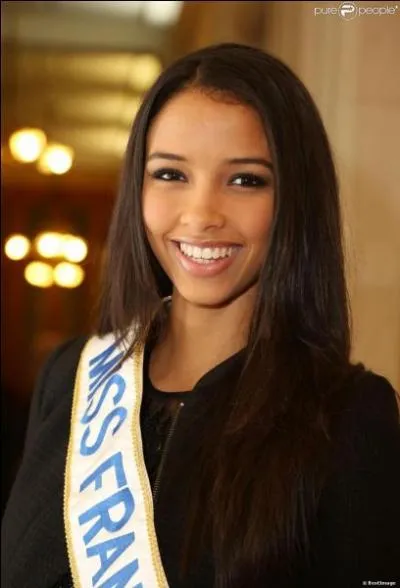 Miss France 2014, première Miss Orléanais élue Miss France :
