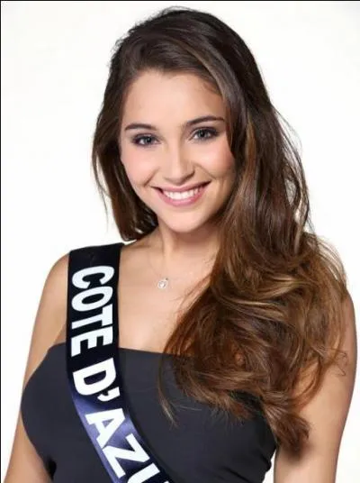 Cette jeune femme représente l'une des plus belles régions de France qui est la Côte d'Azur. Qui est-ce ? (Elle a été la 2e dauphine)