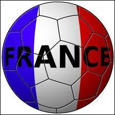 Quel est le poid d'un ballon de football à présent ?