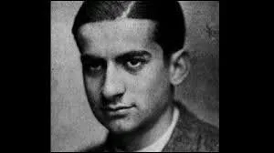 Comment s'appelle cette célébrité française décédée ?