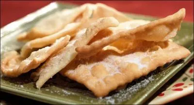 Connus dans toute la Provence et le Languedoc Roussilon, quel est le nom de ces beignets ?