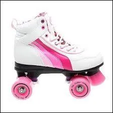 Combien de roues les patins à roulettes pour adultes comportent-ils ?