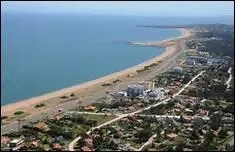 L'Uruguay et le Paraguay ont une frontière commune.