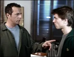 Jeune homme perturbé, il recherche sa maman en saison 1 ! Voici :